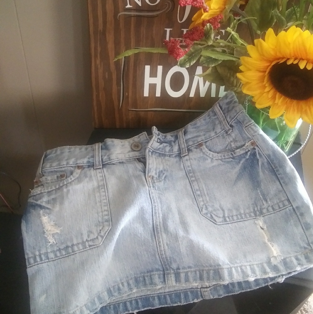 AE denim mini skirt